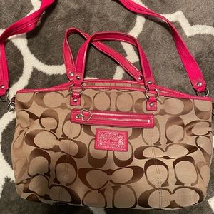 Large Coach bag with long strap
